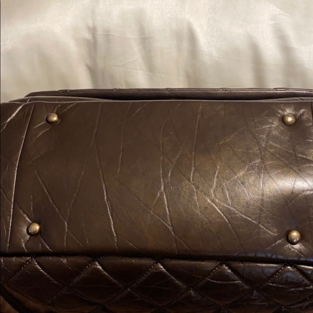 CHANEL Quilted Shoulder Bag in Dark Brown with Gold Hardware - Picture 4 of 16